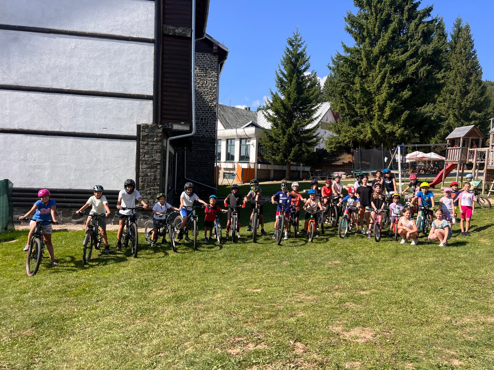 Tabără Forest Vară
